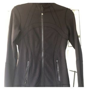 LULULEMON define jacket Medium
